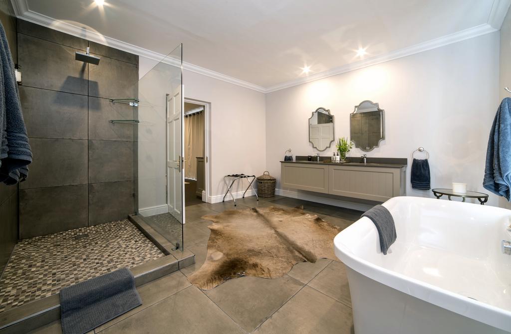 Hotel The Milner By The Oyster Collection Grahamstown Exterior foto